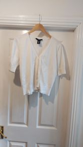 Jones Wear  Short Sleeve Top