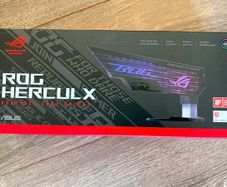 ASUS ROG Herculx Graphics Card Holder (ARGB)