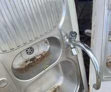Kitchen sink