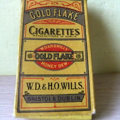 10 Gold Flake