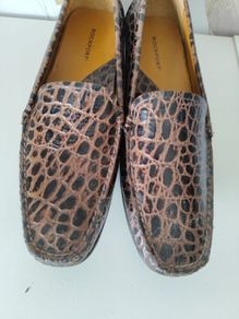 Ladies Shoes size 5.5lovel