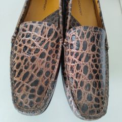 Ladies Shoes size 5.5lovel