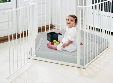 Play Pen with Gate