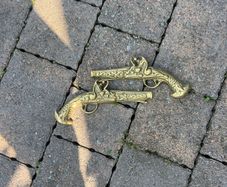 brass decor