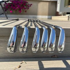 Wilson Forged Irons D9