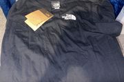 Black north face t shirt