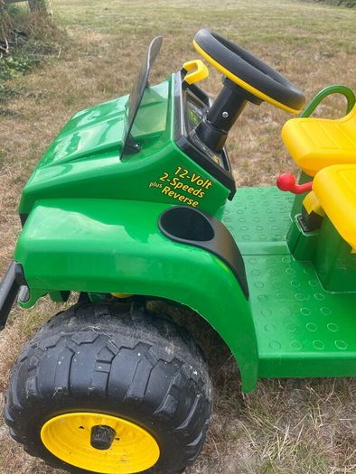 Kids John Deere Gator