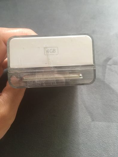 New iPod never used