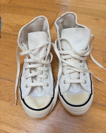 Womens White Converse