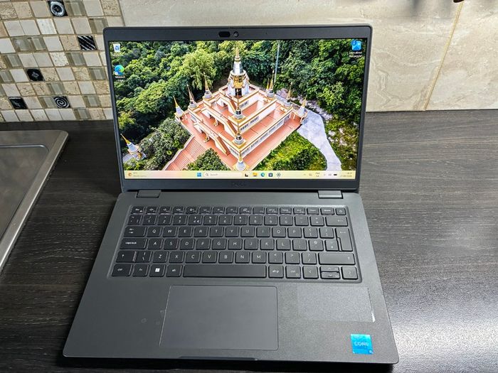 Dell Latitude 3440
