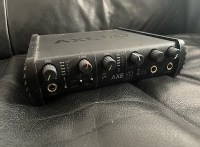 IK Multimedia AXE I/O Solo