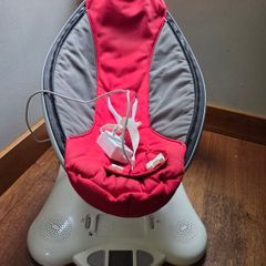 4Moms baby swing