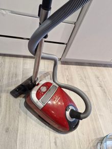Miele vacuum cleaner