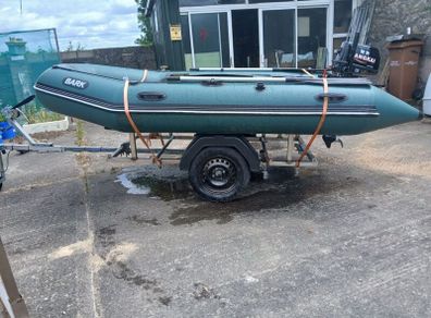 inflatable boat