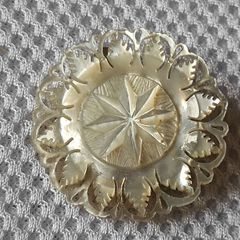 Mother of pearl brooch