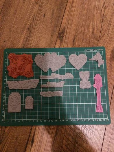 Unmounted stamps