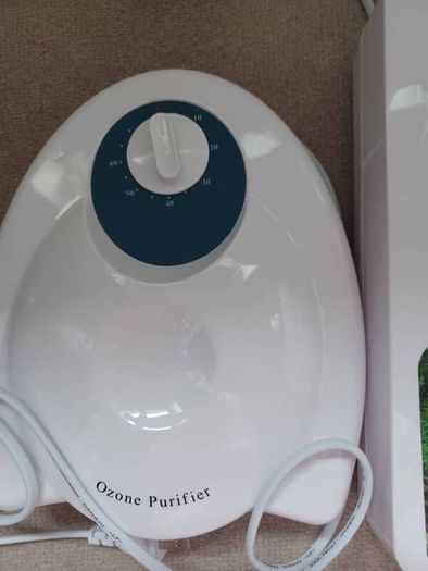 Ozone purifier and Generator with instructions booklet