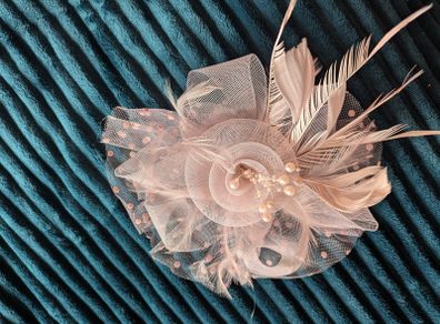 Fascinator