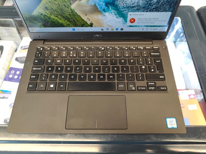 Dell XPS 13 9343 13.3" i5-5300U 2.3GHz 8GB 256GB SSD Windows 11 Pro (Sound Not Working)