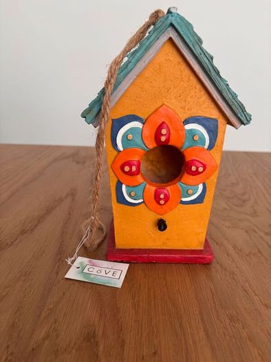 Bird House / Bird Box
