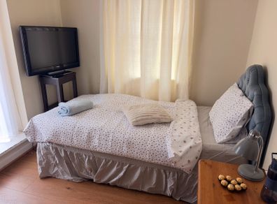 single bed