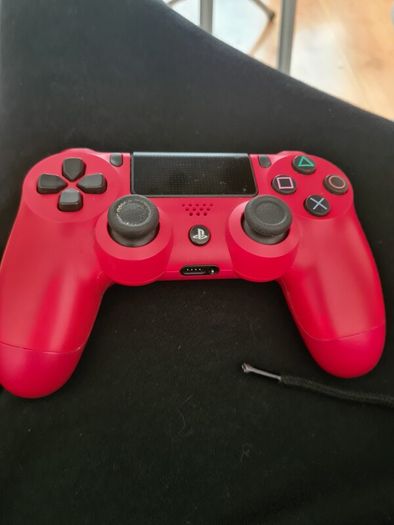 PlayStation 4 controller; used, almost brand new, good quality