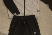 Envi tracksuit