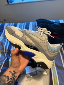 Dior b22