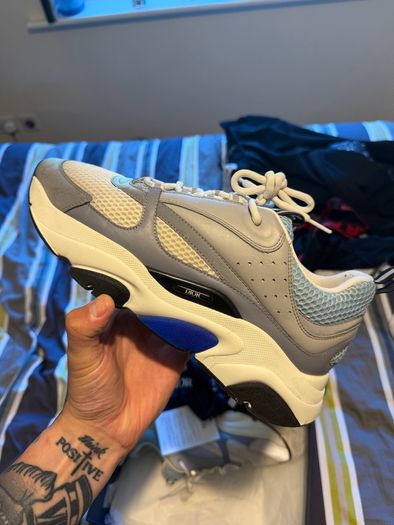 Dior b22