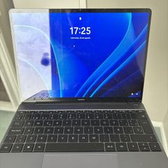 Huawei MateBook 13 Ryzen 5 8GB RAM