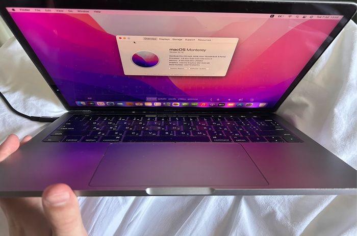 MacBook Pro 13 2016 (Touch Bar, 4 Ports) Fully Working, Flexgate Screen