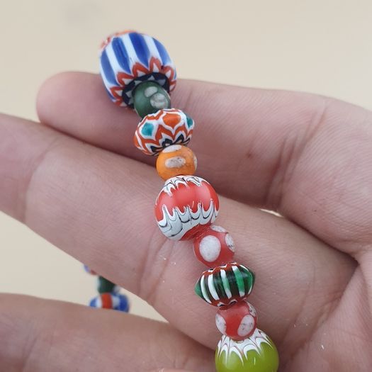 Vintage Venetian Style Chevorn & Mix Glass Trade Glass Beads Bracelet