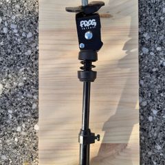 Frog bikes kickstand