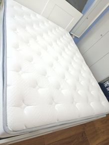 King Size Memory Foam Mattress with 3000 Pocket Springs