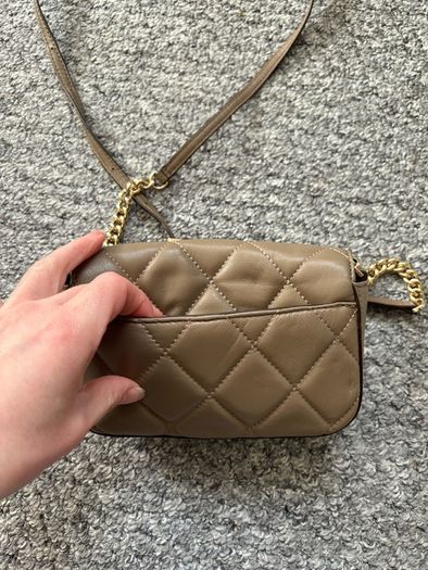 Dkny