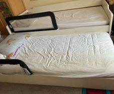 trundle bed frame