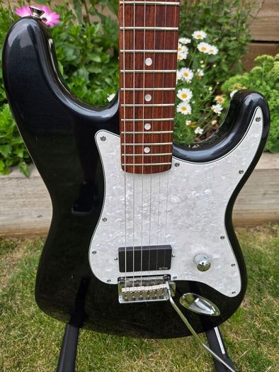 Squier Standard Series Stratocaster - EMG