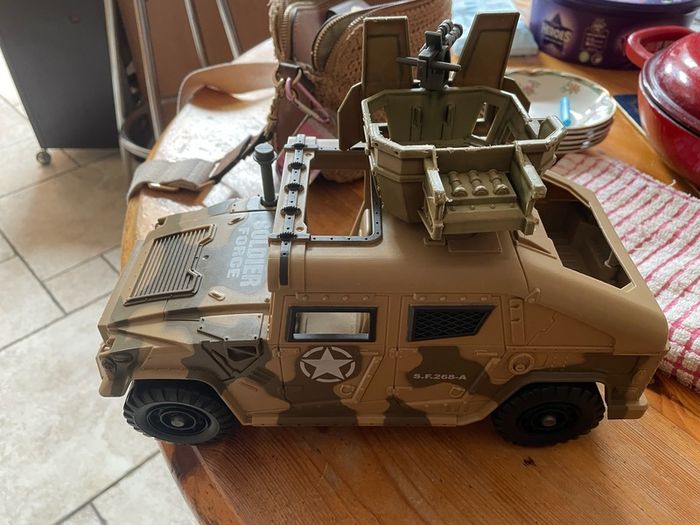 Toy army truck