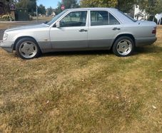 W124 1994 Mercedes E280  Automatic