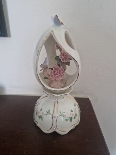 musical ornament
