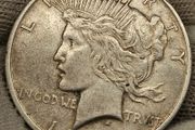 USA United States Silver 1922 D Peace Dollar
