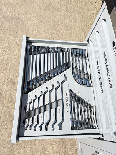41" 7 Drawer Tool Box - Fully Loaded With Tools + Side Cabinet