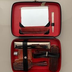 Mid Century Avon Men's Vanity Travel Set in Case