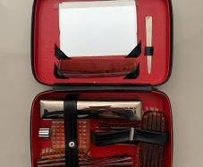 Mid Century Avon Men's Vanity Travel Set in Case