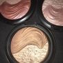 Mac limited edition extra dimension highlighter/blushers Image 4