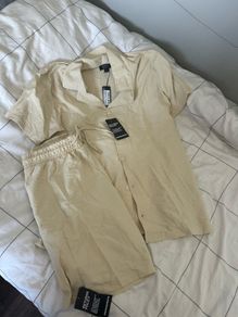 Boohoo man cream men's set brand new with tags