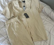 Boohoo man cream men's set brand new with tags