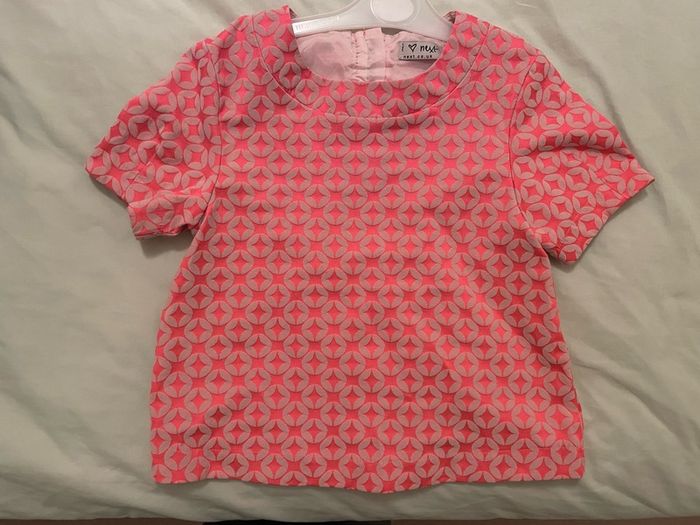 Neon pink diamond geometric pattern top age 7