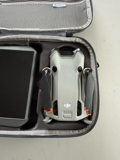 DJI Mini 4 Pro Drone