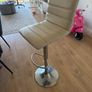 Adjustable height Bar stool with steel frame Image 2